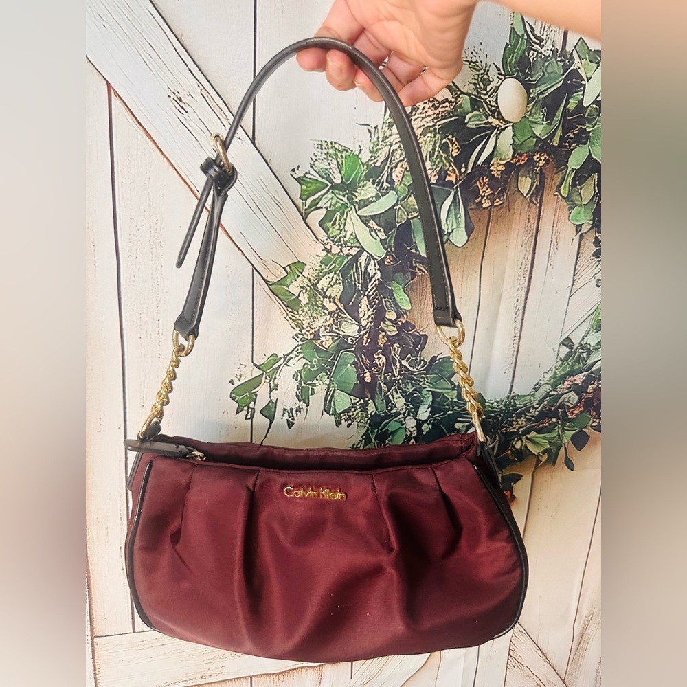 Calvin Klein Red and Black Shoulder Bag with Gold Hardware